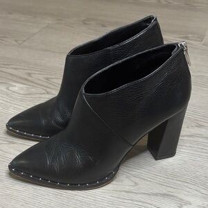 Vince Camuto Black Pointed Toe Block Heel Ankle Boots